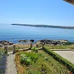 Guest Rooms Skalite Sozopol