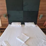 Pensionat Guest Skalite 3*