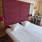 Guest Skalite