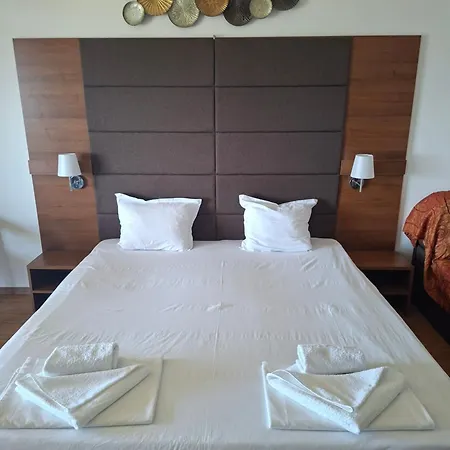 Skalite 3*