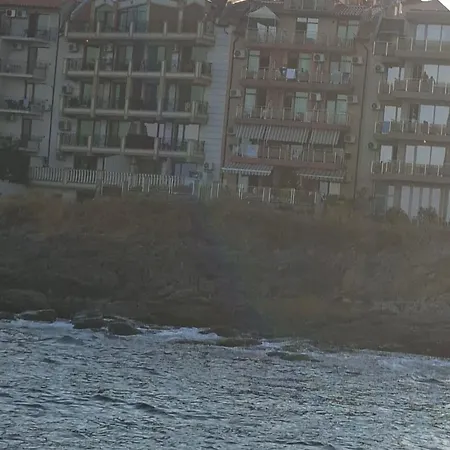 Guest Rooms Skalite 3* Sozopol