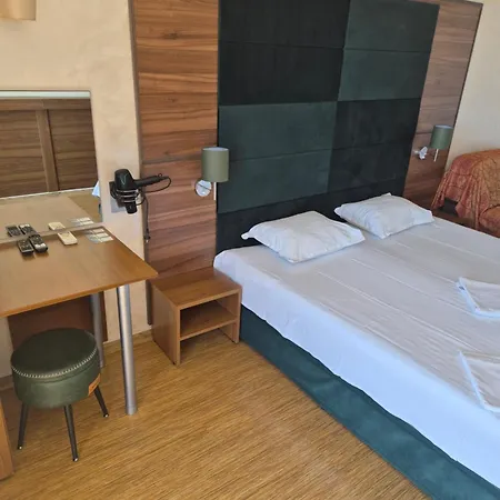 Guest Rooms Skalite 3*