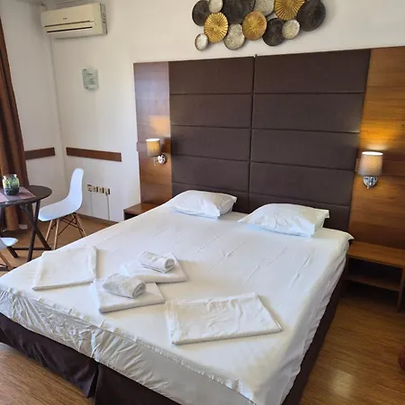 Guest Rooms Skalite 3*