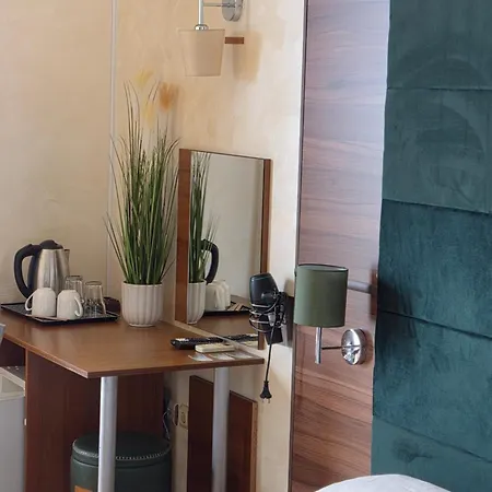 Guest house Guest Rooms Skalite 3*