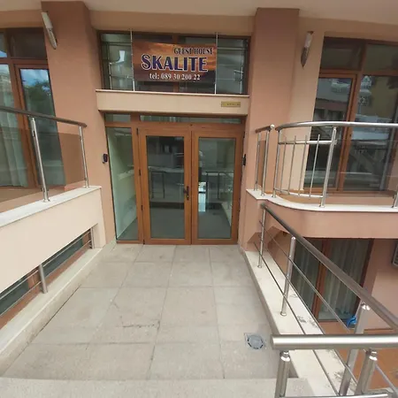 Skalite Πανσιόν Σωζόπολη